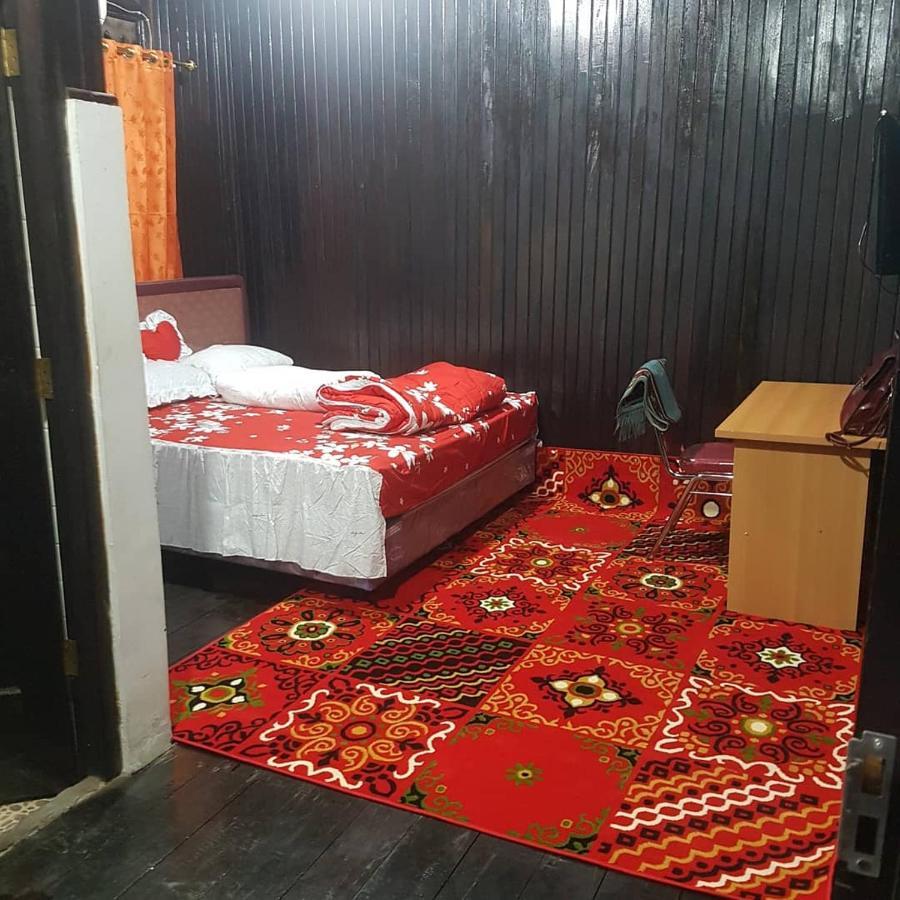 Mimi Guest House Syariah Pangkalanbuun Exterior foto