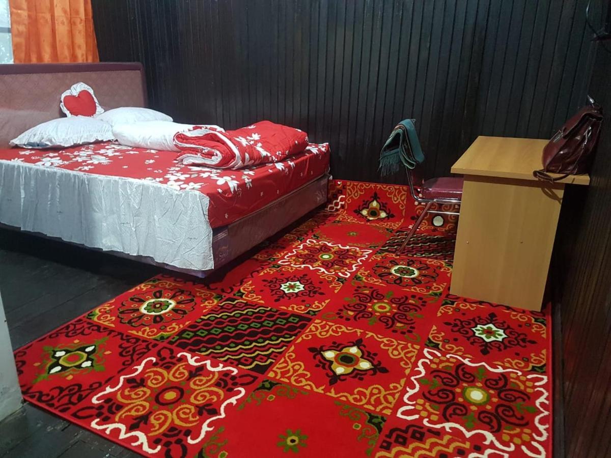 Mimi Guest House Syariah Pangkalanbuun Exterior foto